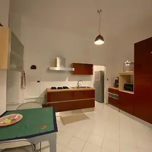  Appartamento Piano Italia